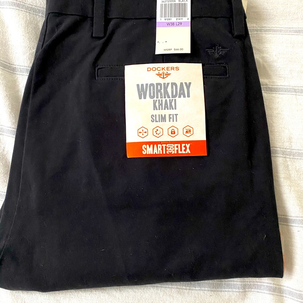 NWT Dockers Workday Khaki
